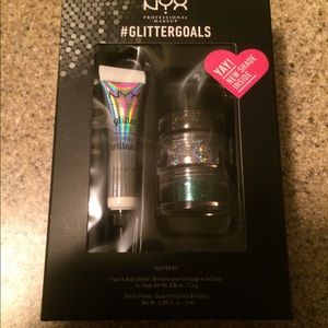 Face and body glitter by NYX professional